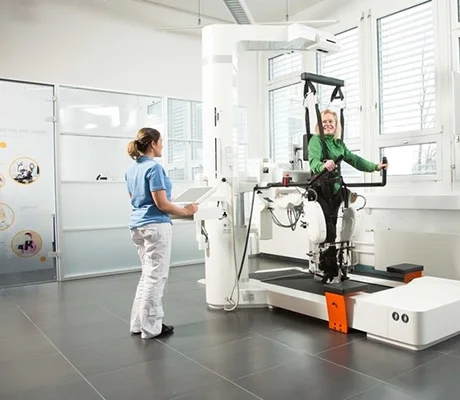 Robotik Rehabilitasyon ve Kişiselleştirilmiş Tedavi Programları